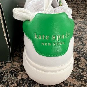 Rare Color!  Kate Spade Green size 7